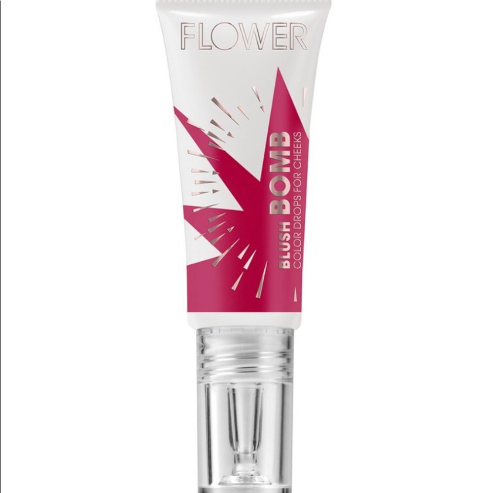 Flower bomb blush